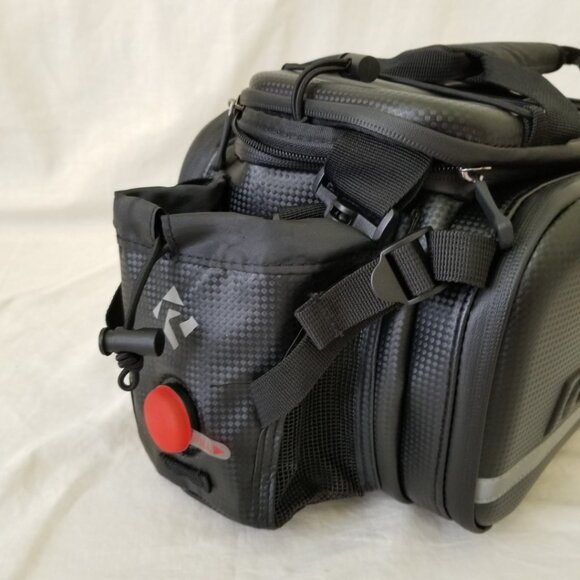 NWT! Revere Waterproof Rigid-Shell Bike Bag w/Side Panniers and Shoulder Strap - Picture 11 of 16